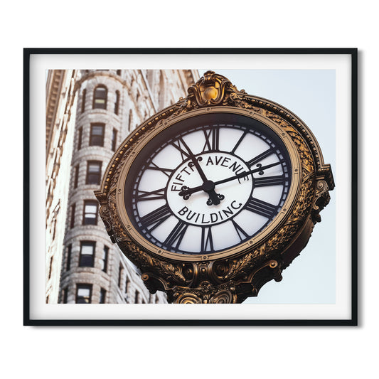 Tiffany Street Clock on 5th Avenue 2019